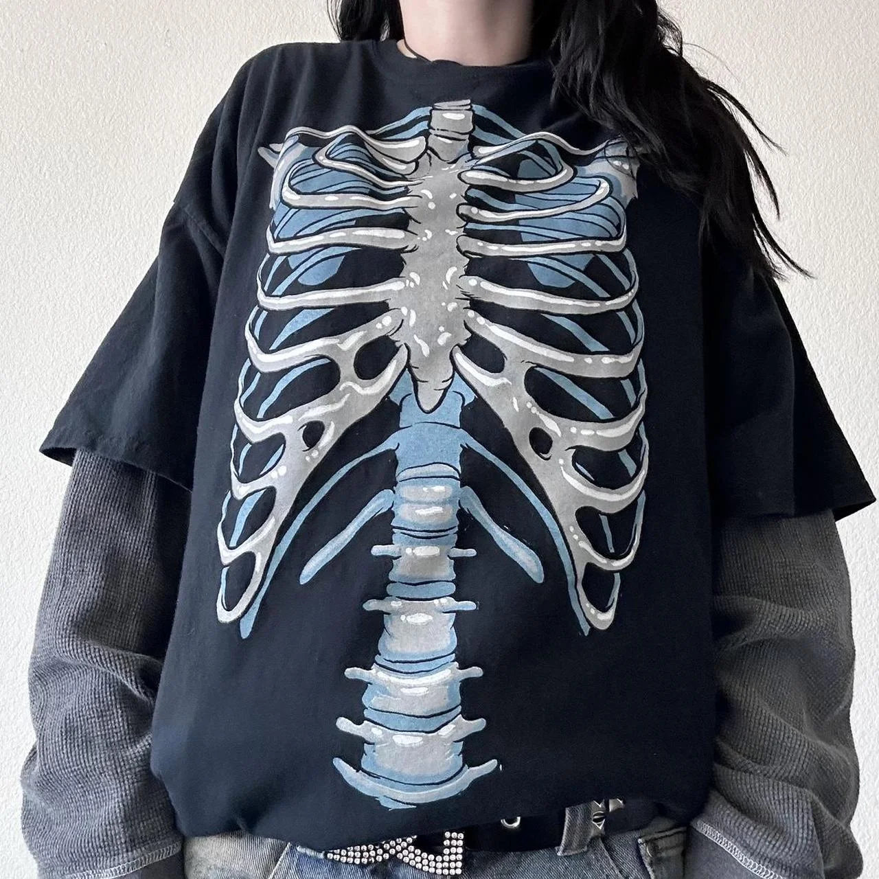 2000s Y2K Cyber Grunge Vintage T-shirt Graphic Print O Neck Long Sleeve Tee Women Slim Fit Crop Tops EGirl Skater Emo Streetwear