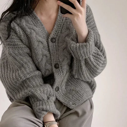 2024 French Retro Twist Cardigan Sweater Women Spring and Autumn New Gentle Sle Lazy Loose V-neck All-Match Knitted Outerwear